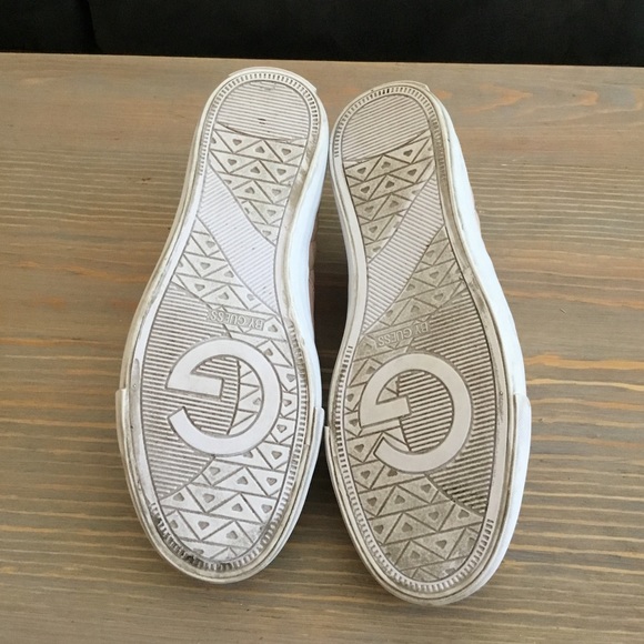 Guess Sz 10 - Picture 6 of 6